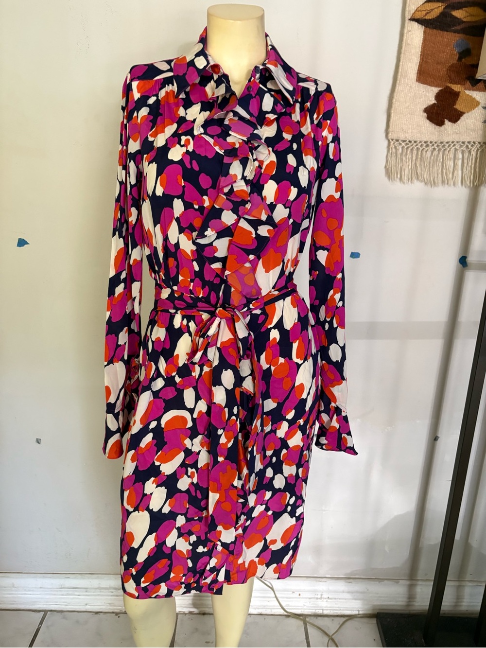 Diane Von Furstenberg Multi Colored Floral Silk Long Sleeve Dress Size 6